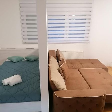Emili Apartman Jagodina Pokój zdjęcie