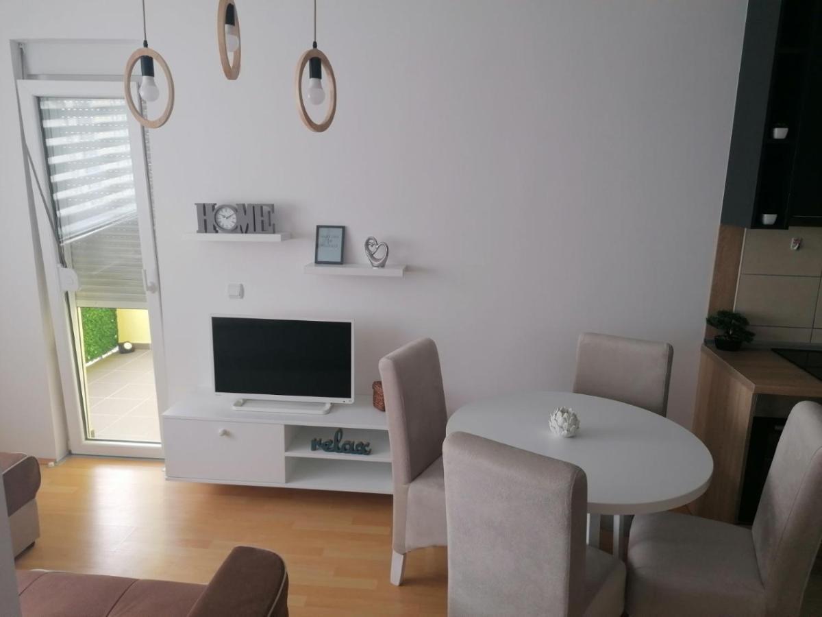Emili Apartman Jagodina Zewnętrze zdjęcie