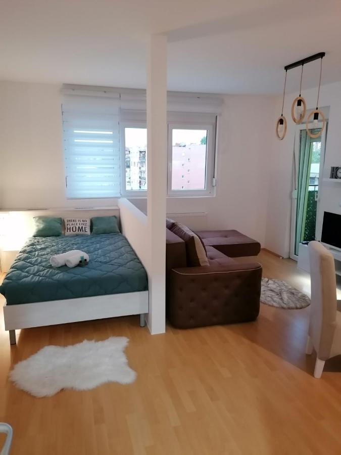 Emili Apartman Jagodina Zewnętrze zdjęcie